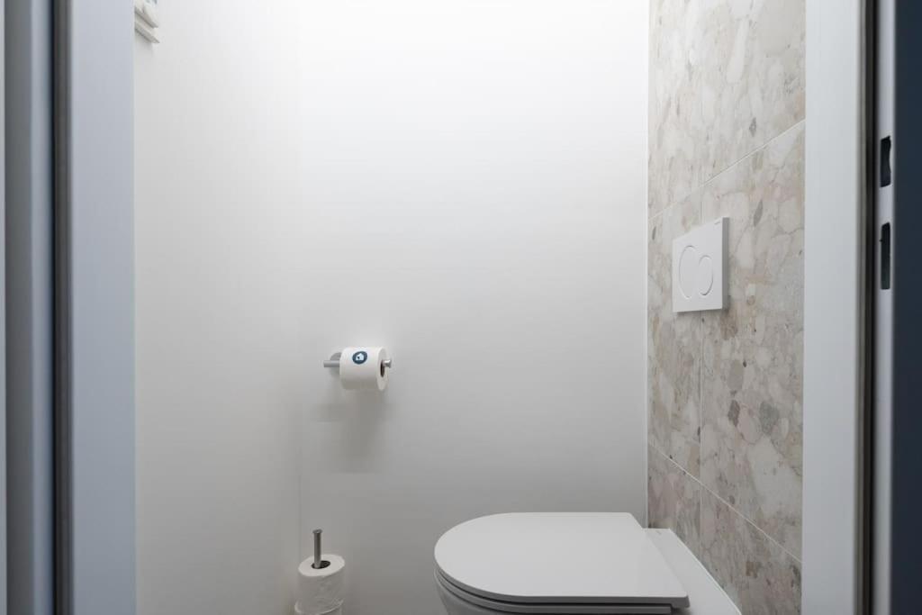 Artful 1br Suite, Nearby By Hm Appartement Wenen